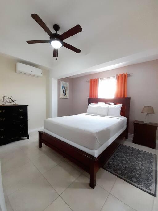 Choose To Be Happy At Brompton Estates - One And Two Bedroom With Pool Kingston Bagian luar foto