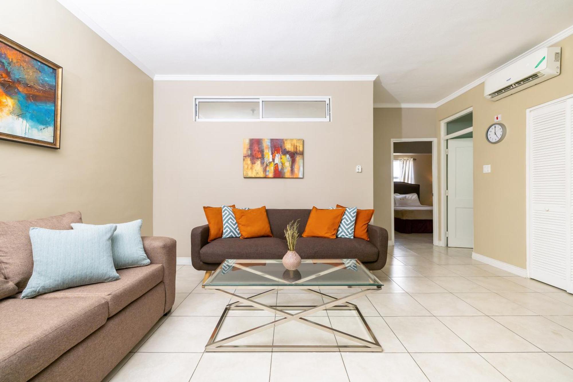 Choose To Be Happy At Brompton Estates - One And Two Bedroom With Pool Kingston Bagian luar foto